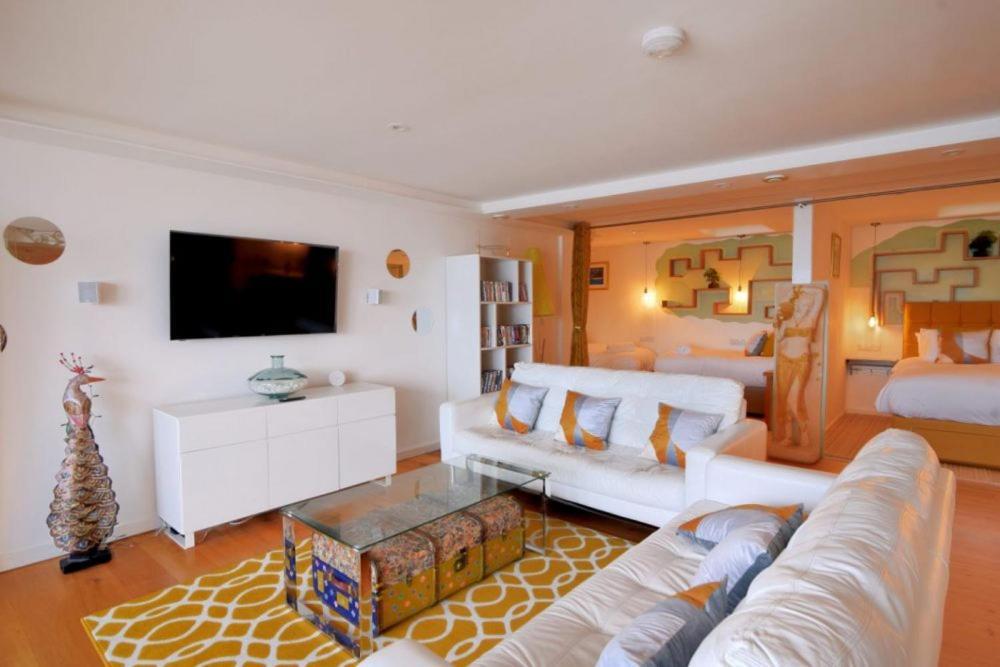 Largigi Offering Two Amazing Panoramic Sea Front Apartments Lyme Regis Exteriér fotografie