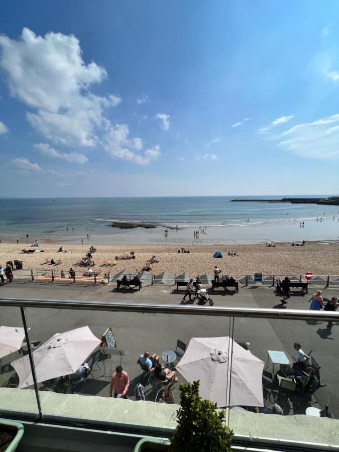 Largigi Offering Two Amazing Panoramic Sea Front Apartments Lyme Regis Exteriér fotografie